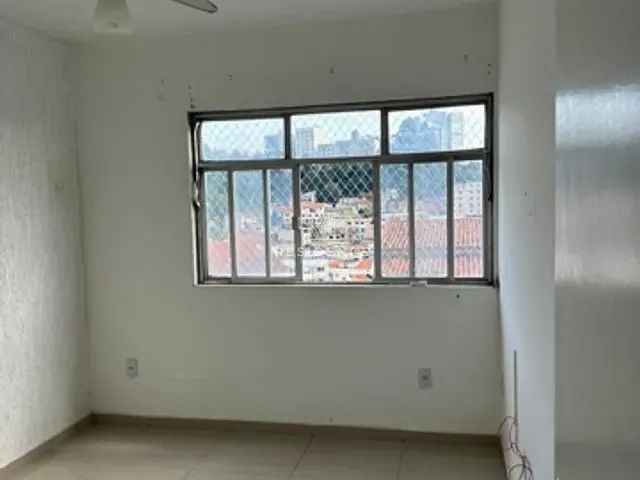 Apartamento 2 quartos e 2 banheiros, à venda, no bairro Jardim Amália em Volta Redonda