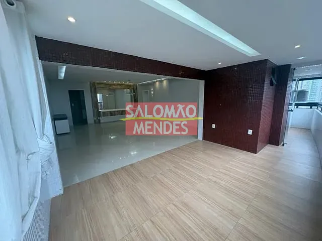 Apartamento 4 quartos e 5 banheiros, à venda, no bairro Nazaré em Belém