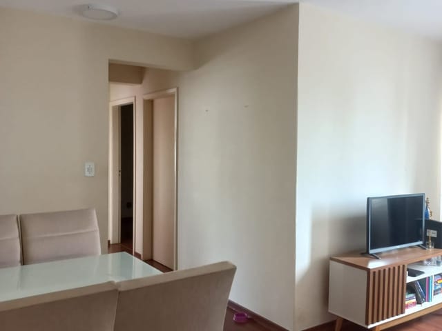 Apartamento 3 quartos e 1 banheiro, à venda, no bairro Jardim Vilas Boas em Londrina