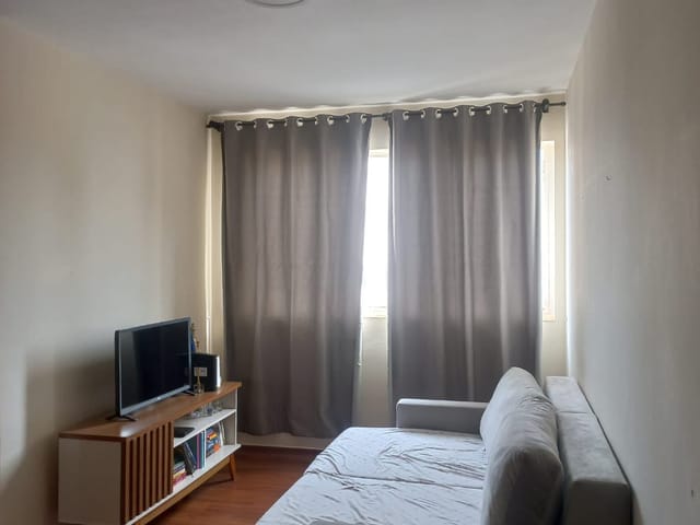 Apartamento 3 quartos e 1 banheiro, à venda, no bairro Jardim Vilas Boas em Londrina