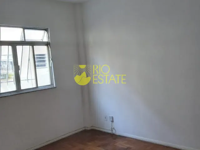 Apartamento com 74m² 3 quartos e 1 banheiro, à venda, no bairro Centro em Barra Mansa