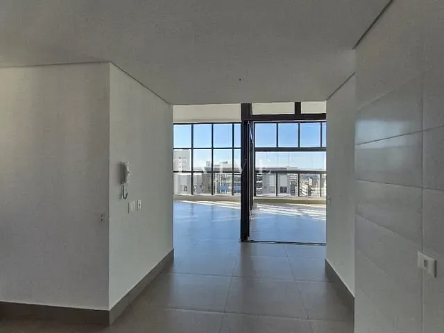 Apartamento com 285m² 3 quartos e 5 banheiros, à venda, no bairro Santa Rosa em Londrina
