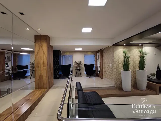 Apartamento 4 quartos e 3 banheiros, à venda, no bairro Zona 01 em Maringá