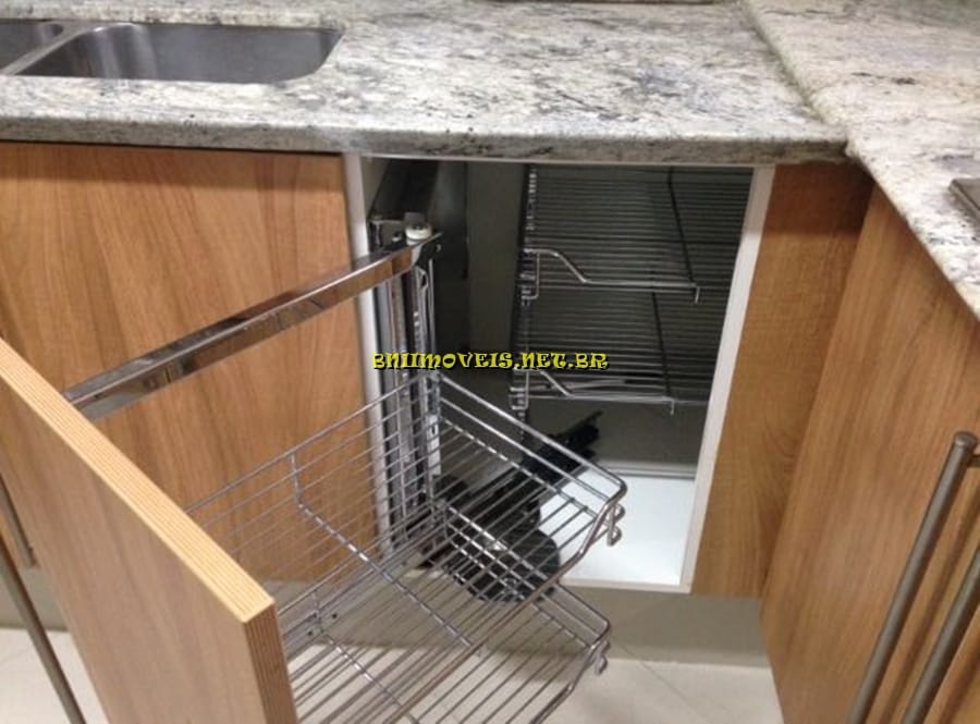 Apartamento para alugar com 3 quartos, 151m² - Foto 16