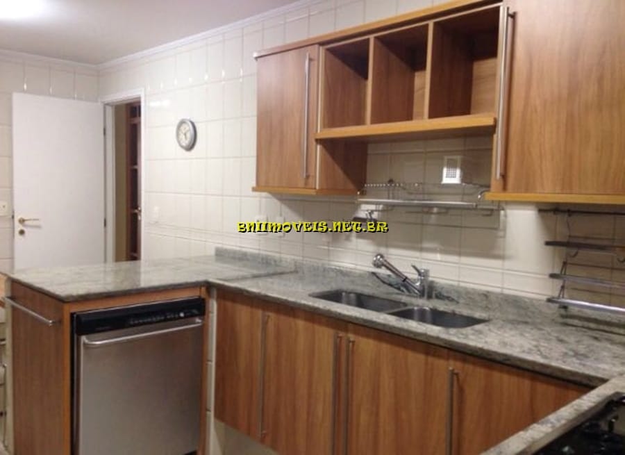 Apartamento para alugar com 3 quartos, 151m² - Foto 33