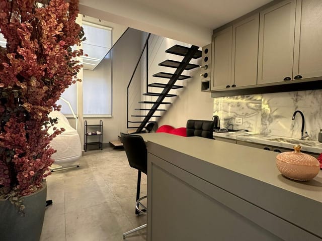 Apartamento 1 quarto e 1 banheiro, à venda, no bairro Cruzeiro em Belo Horizonte