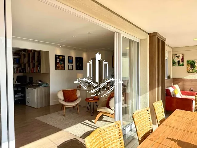 Apartamento 3 quartos e 5 banheiros, à venda, no bairro Santo Amaro em São Paulo