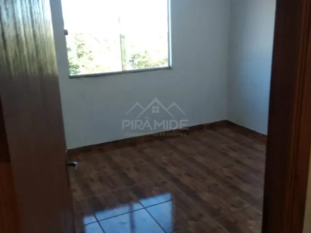 Apartamento 2 quartos e 1 banheiro, à venda, no bairro Residencial Mantiqueira em Poços de Caldas