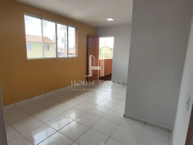 Apartamento 2 quartos e 1 banheiro, à venda, no bairro Residencial Santa Fé em Trindade