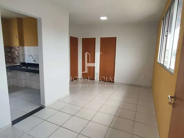 Apartamento 2 quartos e 1 banheiro, à venda, no bairro Residencial Santa Fé em Trindade