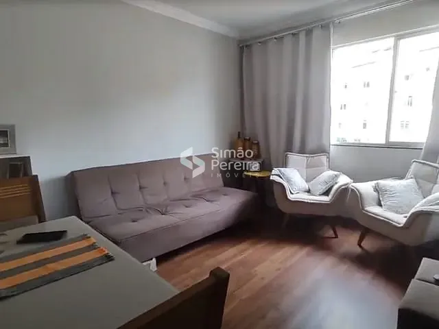 Apartamento 3 quartos e 1 banheiro, à venda, no bairro Cascatinha em Juiz de Fora