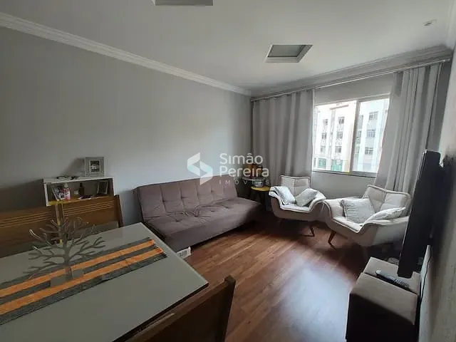 Apartamento 3 quartos e 1 banheiro, à venda, no bairro Cascatinha em Juiz de Fora