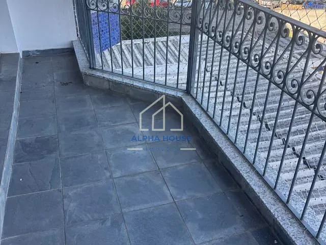 Apartamento 3 quartos e 1 banheiro, à venda ou para alugar, no bairro Centro em Pindamonhangaba