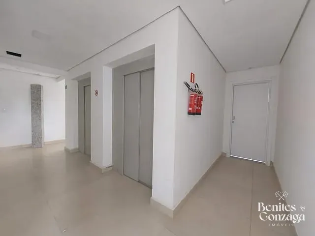 Apartamento com 232m² 3 quartos e 4 banheiros, à venda, no bairro Zona 07 em Maringá