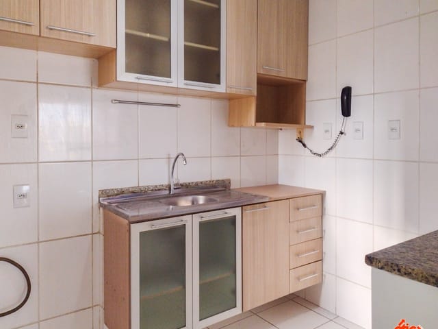 Apartamento com 158m² 3 quartos e 3 banheiros, para alugar, no bairro Umarizal em Belém
