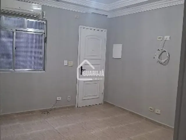 Apartamento 2 quartos e 1 banheiro, à venda, no bairro Jardim Boa Esperança (Vicente de Carvalho) em Guarujá