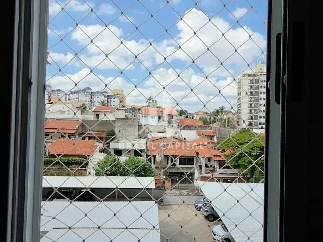 Apartamento 3 quartos e 2 banheiros, à venda ou para alugar, no bairro Vila Trujillo em Sorocaba