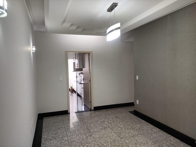 Apartamento 3 quartos e 2 banheiros, à venda, no bairro Castelo em Belo Horizonte