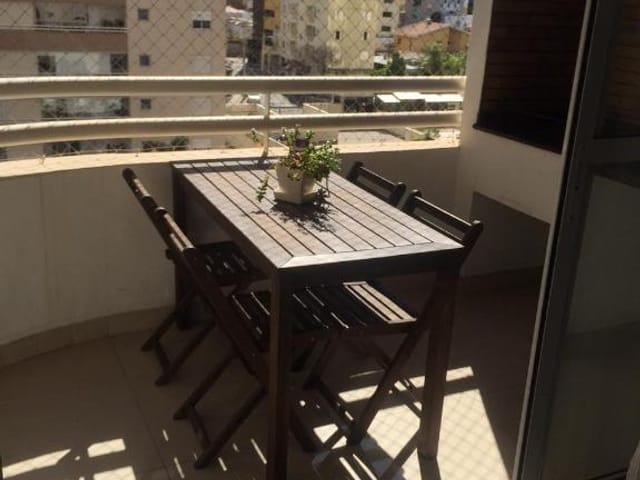 Foto do Apartamento - Apartamento à venda, com 3 dormitórios, sendo 1 suite e 2 vagas de garagem, na região Jardim Zaira, Guarulhos, SP | Imobiliária Compare