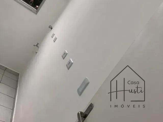Apartamento 2 quartos e 1 banheiro, para alugar, no bairro Jardim Leonor em Cotia