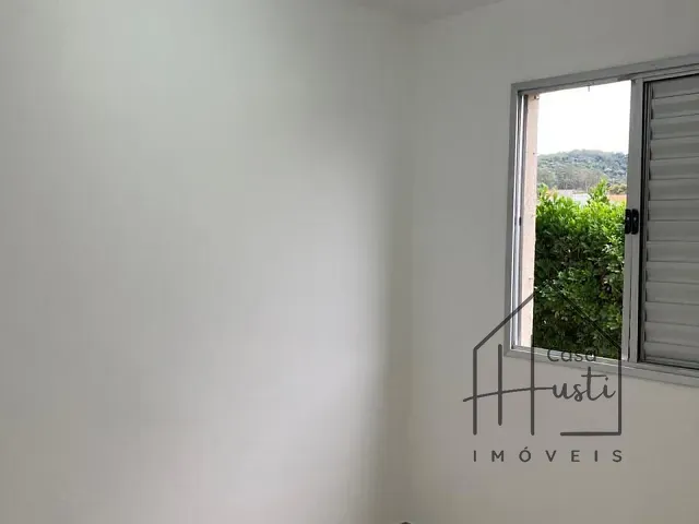 Apartamento 2 quartos e 1 banheiro, para alugar, no bairro Jardim Leonor em Cotia
