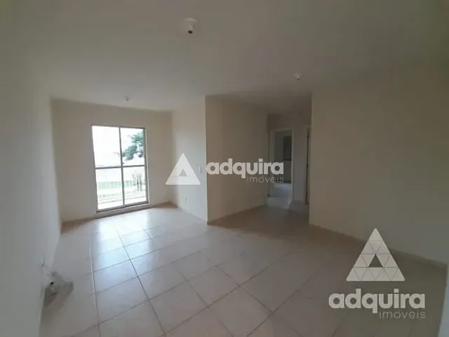 Apartamento com 75m² 3 quartos e 1 banheiro, à venda, no bairro Uvaranas em Ponta Grossa