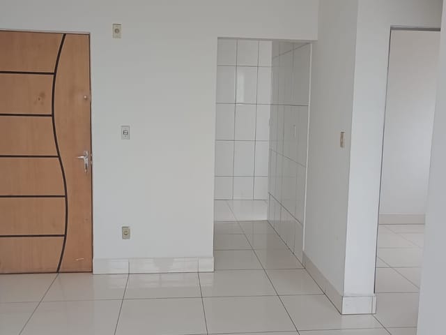 Foto do Apartamento - Apartamento à venda, Residencial Santa Inês, Cuiabá, MT. 2 quartos, banheiro, 1 vaga de garagem, 52 m2 úteis, porcelanato, reformado | Lyah Jaudy Imóveis