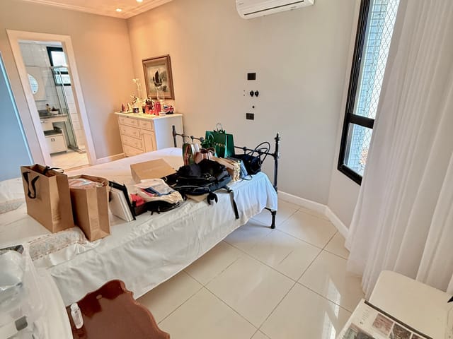 Apartamento 3 quartos e 5 banheiros, à venda, no bairro Jardins em Aracaju