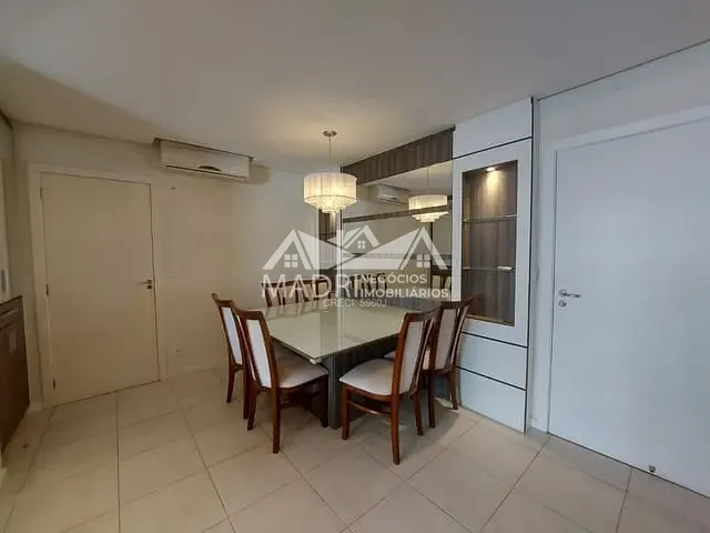 Apartamento 2 quartos e 1 banheiro, à venda ou para alugar, no bairro Pagani em Palhoça