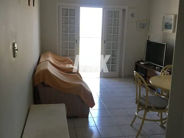 Apartamento 2 quartos e 2 banheiros, à venda, no bairro José Menino em Santos