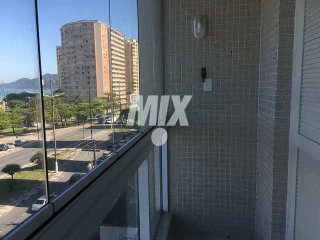 Apartamento 2 quartos e 2 banheiros, à venda, no bairro José Menino em Santos