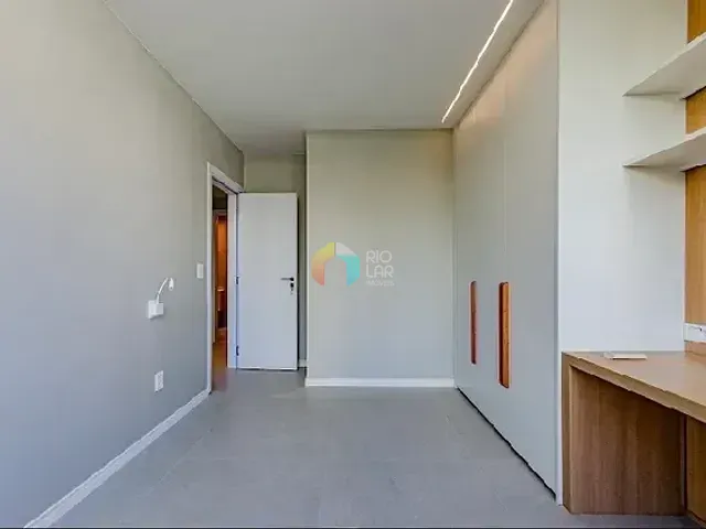 Apartamento com 120m² 3 quartos e 2 banheiros, à venda, no bairro Ipanema em Rio de Janeiro