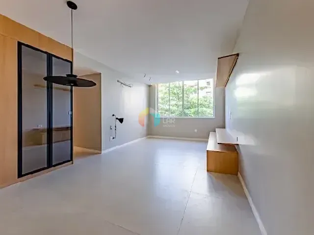 Apartamento com 120m² 3 quartos e 2 banheiros, à venda, no bairro Ipanema em Rio de Janeiro