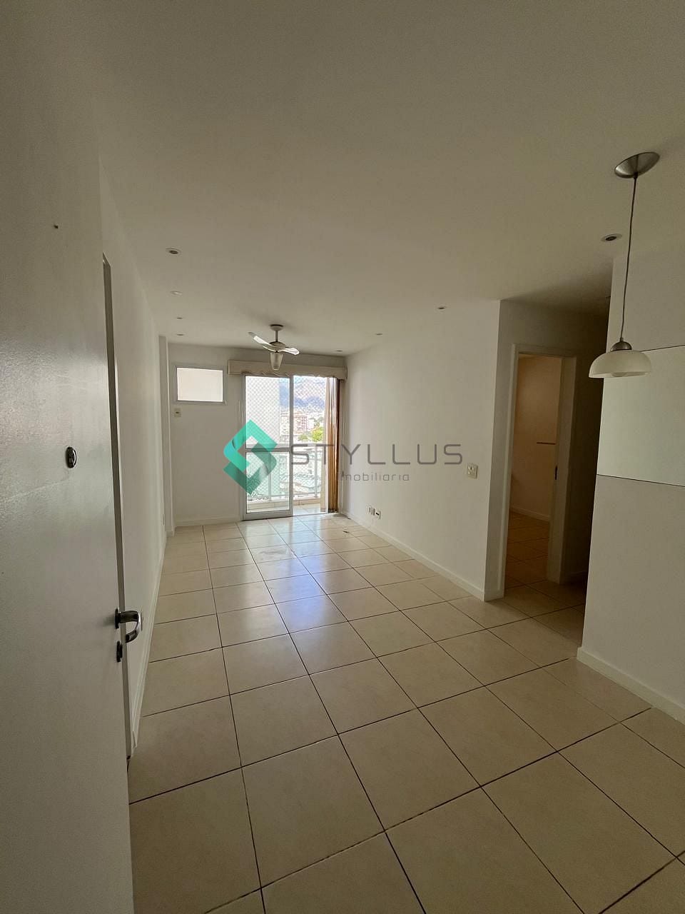 Apartamento, 2 quartos, 60 m² - Foto 2