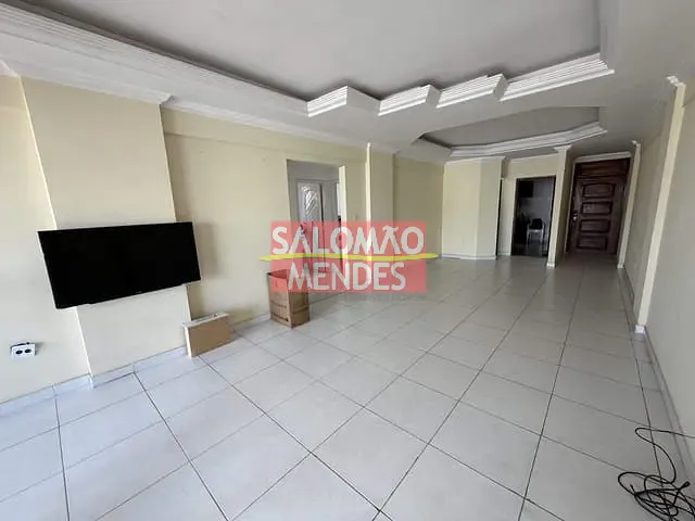 Apartamento 3 quartos e 3 banheiros, à venda, no bairro Campina em Belém
