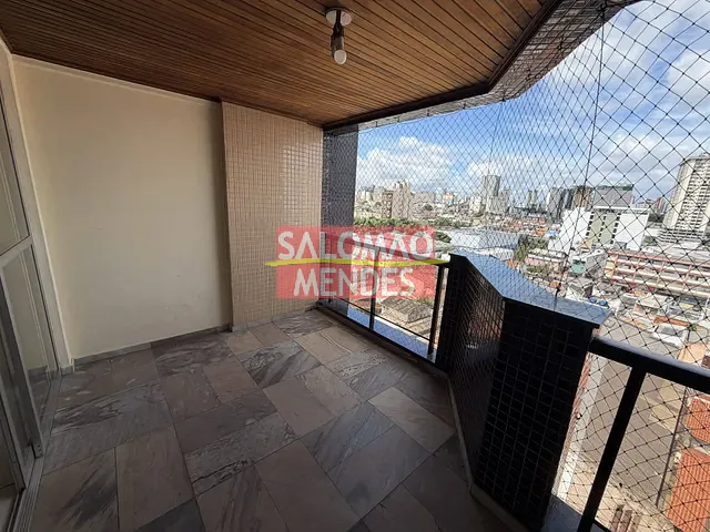 Apartamento 3 quartos e 3 banheiros, à venda, no bairro Campina em Belém