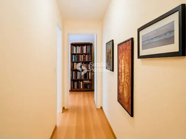 Apartamento com 70m² 2 quartos e 2 banheiros, à venda, no bairro Centro em Juiz de Fora