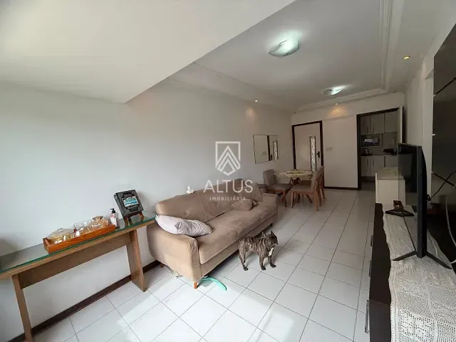 Apartamento 3 quartos e 1 banheiro, à venda, no bairro Imbuí em Salvador
