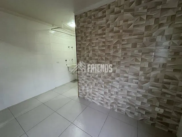 Apartamento com 45m² 2 quartos e 1 banheiro, para alugar, no bairro Vila Mazzei em São Paulo
