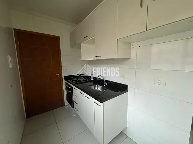 Apartamento com 45m² 2 quartos e 1 banheiro, para alugar, no bairro Vila Mazzei em São Paulo