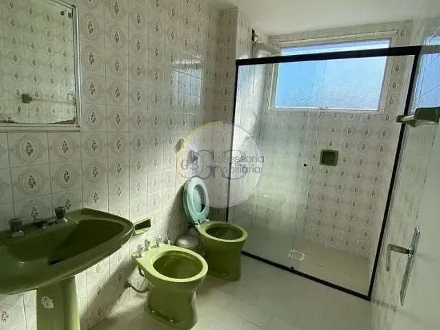 Apartamento 2 quartos e 2 banheiros, para alugar, no bairro Centro em Pelotas
