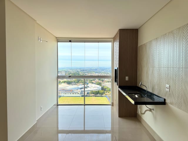 Foto do Apartamento - EXCELENTE APARTAMENTO ALTO PADRÃO  EDIFÍCIO SÃO JOSÉ ANDAR ALTO 17º + 2 SUÍTES SENDO A SUÍTE MASTER COM CLOSET +  2 VAGAS!! | J. Mareze Imóveis Ltda