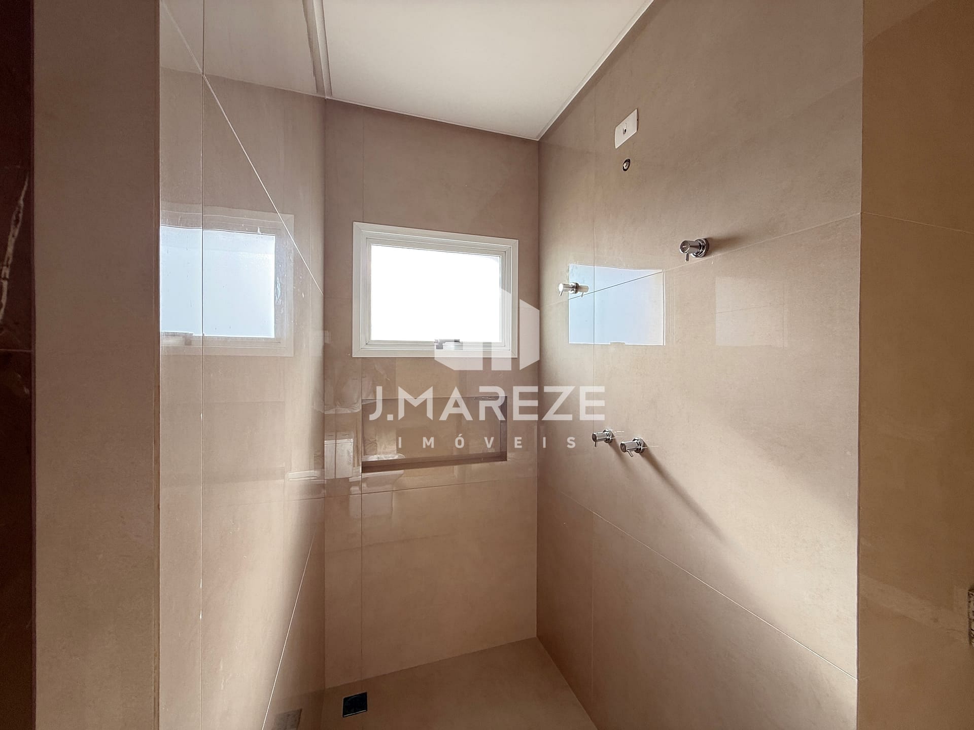 Apartamento à venda com 2 quartos, 134m² - Foto 13