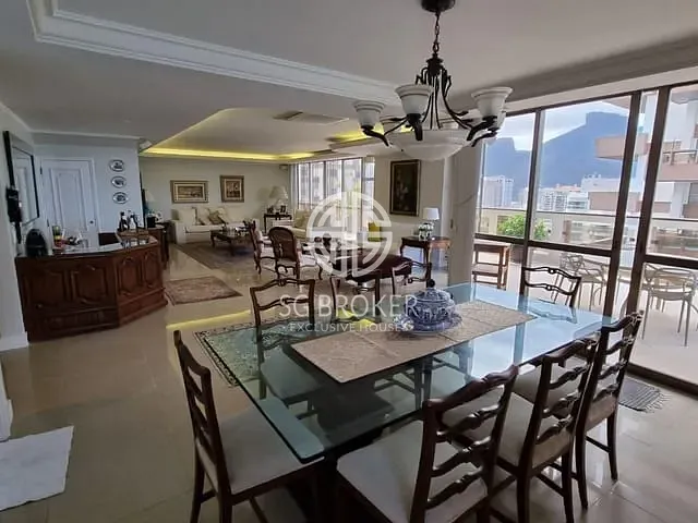 Apartamento com 310m² 4 quartos e 4 banheiros, à venda, no bairro Barra da Tijuca em Rio de Janeiro