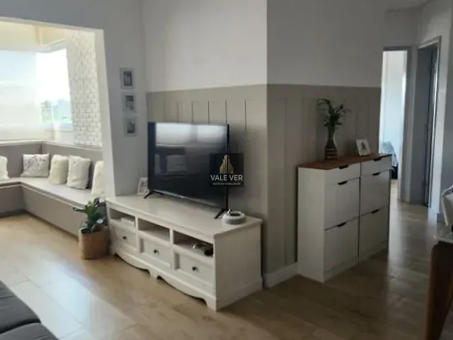 Apartamento com 71m² 2 quartos e 1 banheiro, à venda, no bairro Jardim Uirá em São José dos Campos