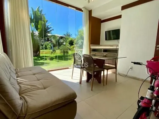 Apartamento 2 quartos e 2 banheiros, à venda, no bairro Praia do Forte em Mata de São João