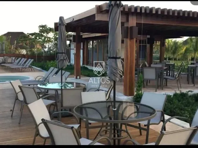 Apartamento 2 quartos e 2 banheiros, à venda, no bairro Praia do Forte em Mata de São João