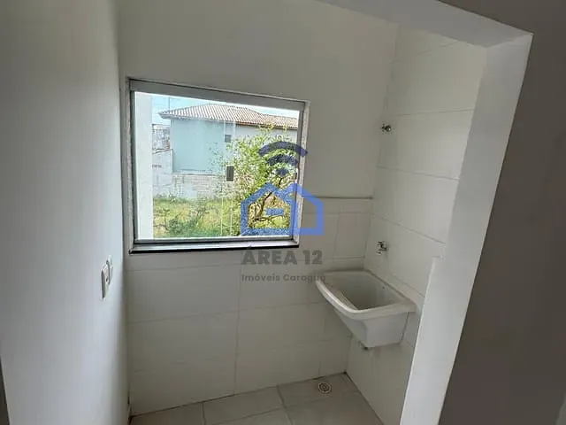 Apartamento com 70m² 2 quartos e 1 banheiro, à venda, no bairro Tarumãs em Caraguatatuba