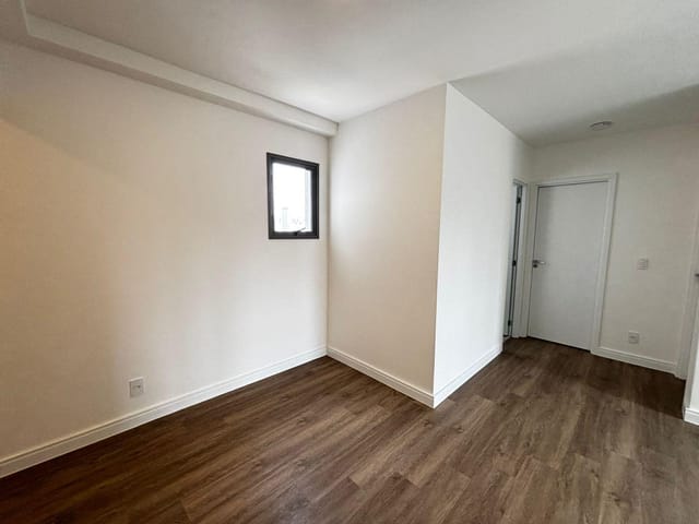 Apartamento 2 quartos e 2 banheiros, à venda, no bairro Vila São Pedro em Santo André