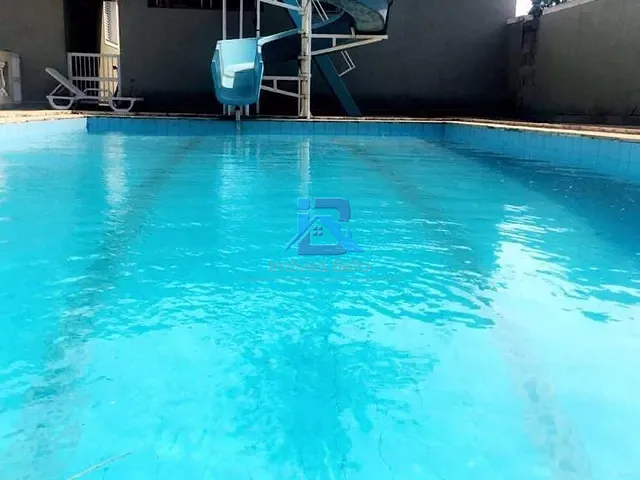 Casa com 2379m² 4 quartos e 2 banheiros, à venda, no bairro Jardim Santa Rosa em Itatiba